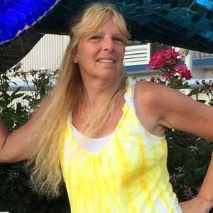 Meet your Posher, Tina